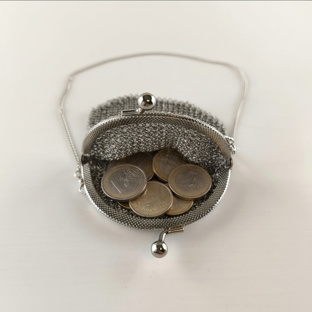 Victorian Era 1920's Mesh Metal Coin Purse