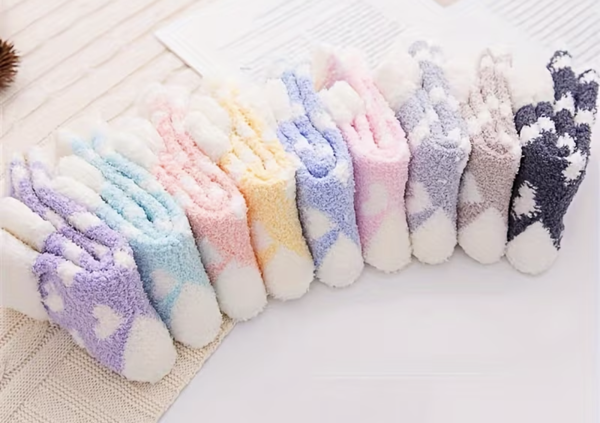 Socks - Super Soft Ankle High with Heart Pattern