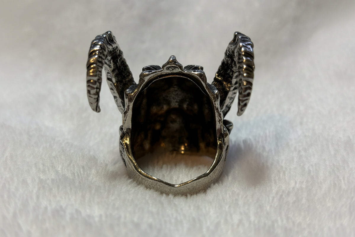 Ring - Gothic Demon Horned - Antique Silver - Size 12.5
