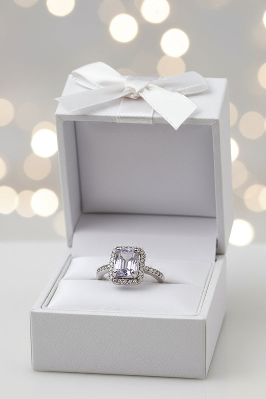 Ring - Lavender Gemstone with Surrounding Rhinestones - Size 8