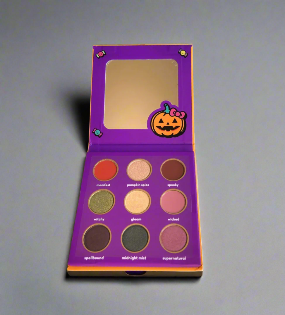 The Creme Shop - Hello Kitty Twilight Twinkle Eyeshadow Palette