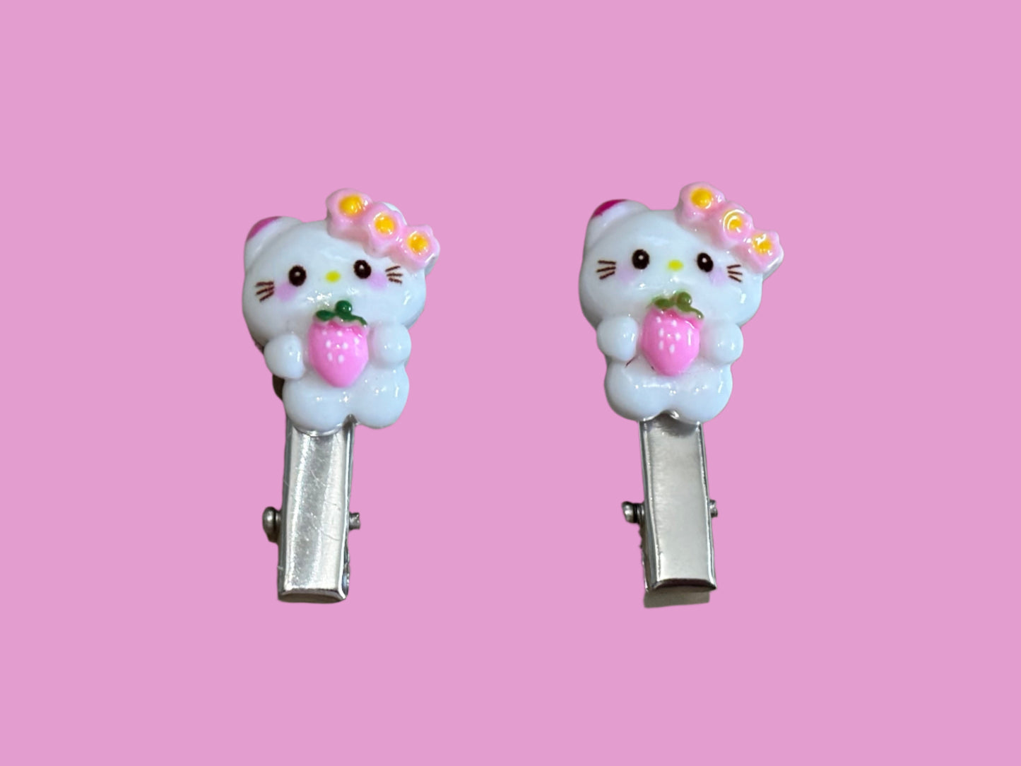 Hair Clips - Set of 2 Kittens holding Various Items