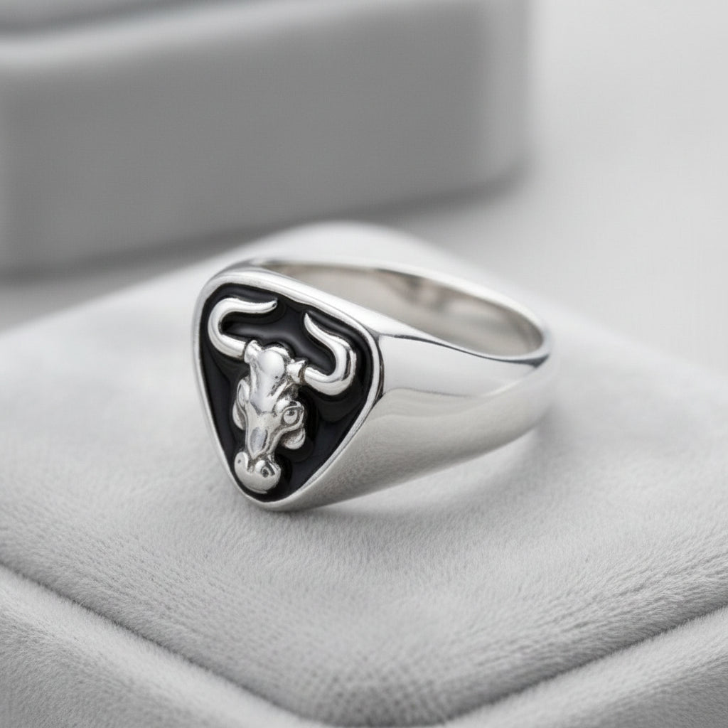 Ring - Silvertone Open Ended Taurus Zodiac Signet Ring - Size 8.5