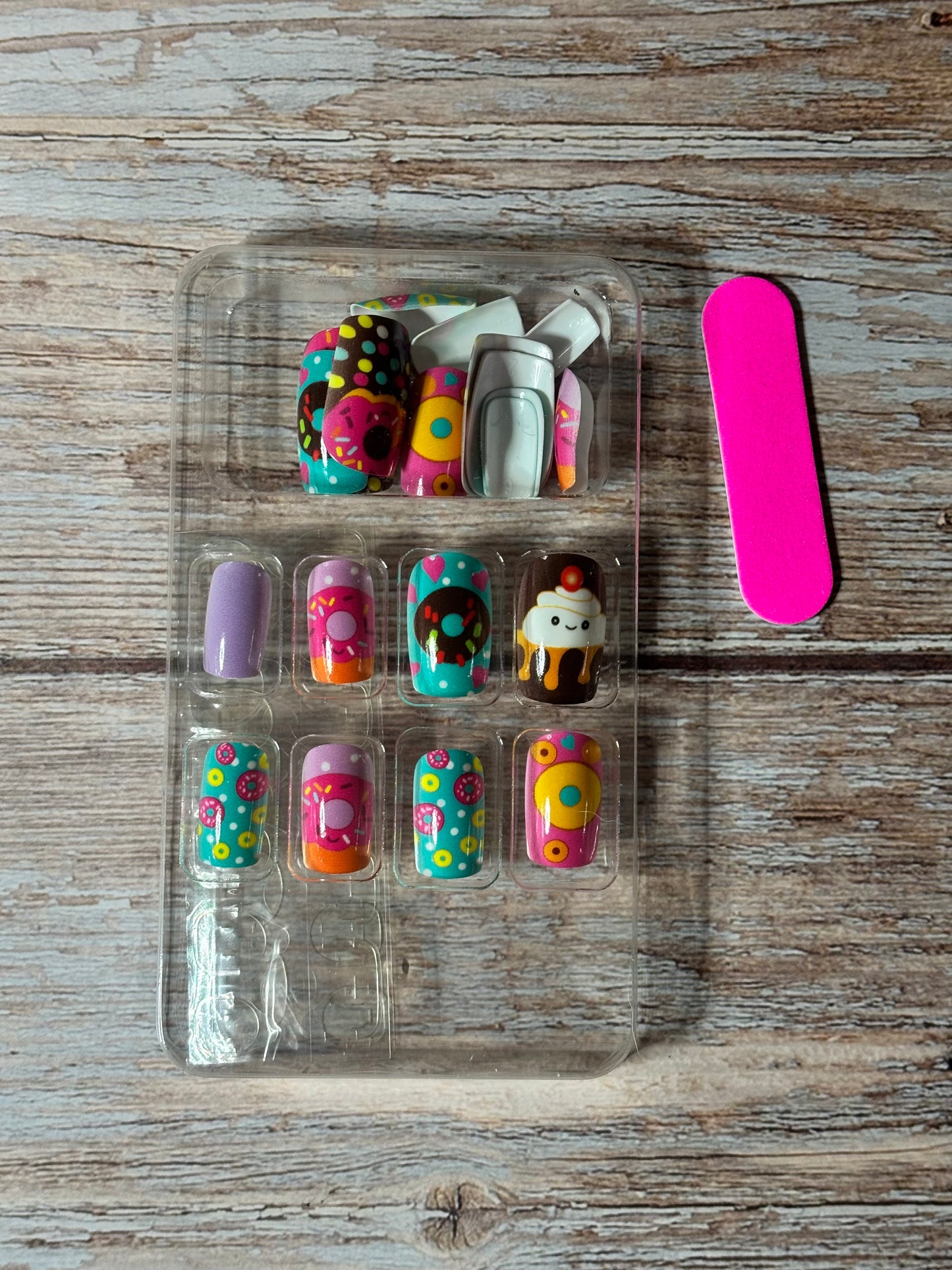Press on Nails - Ice Cream and Donuts