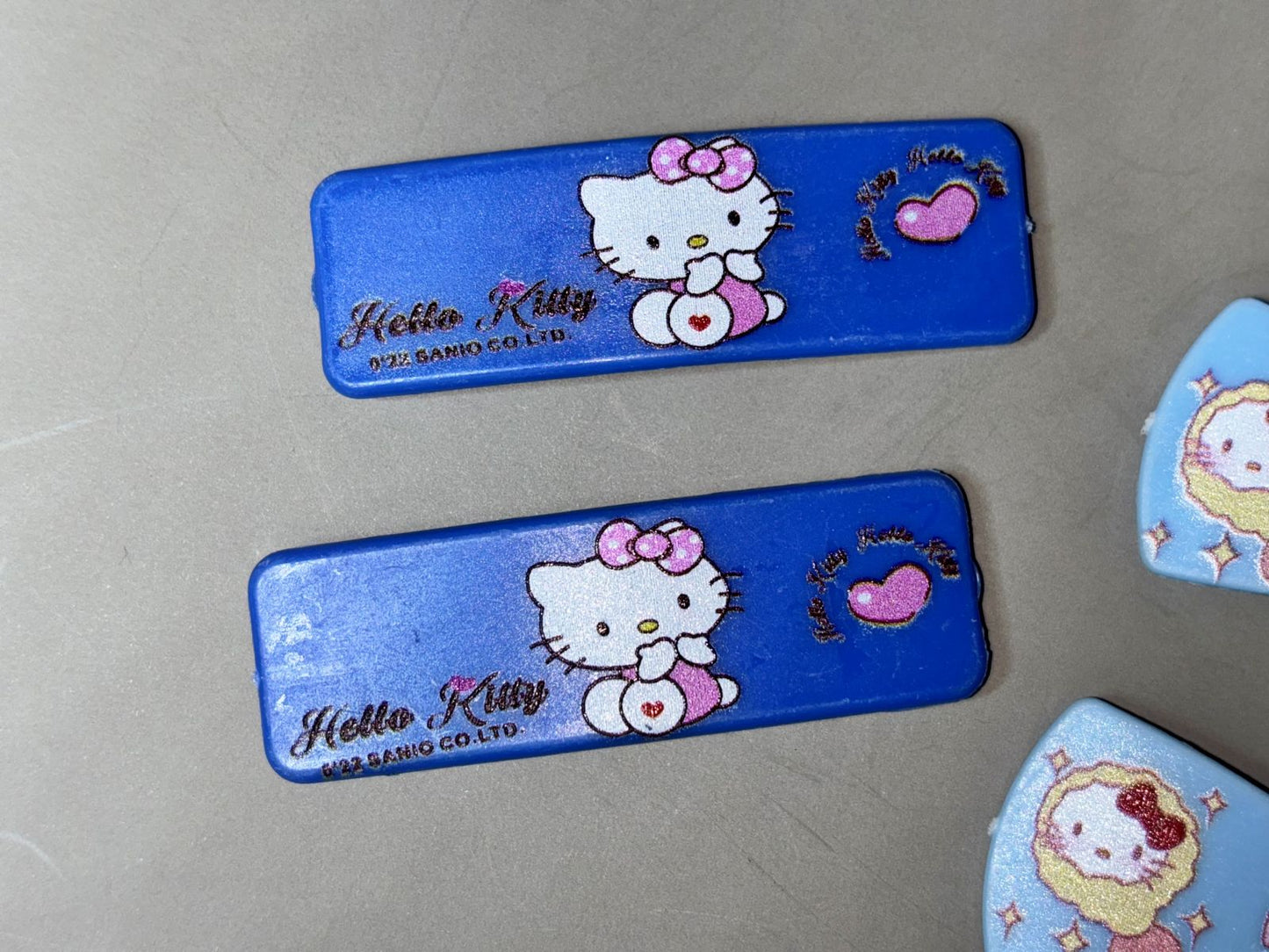 Hair Clips - 3 Pairs - Hello Kitty