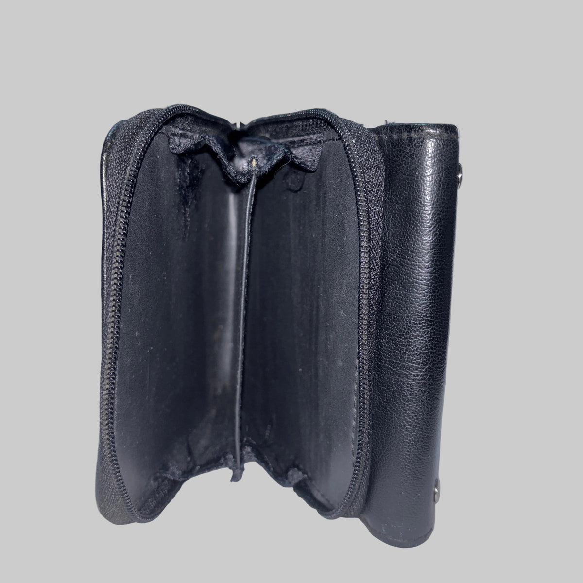 Wallet - Alternative - Punk - Goth - Black Studded - Tri-Fold - with Zip Pockets