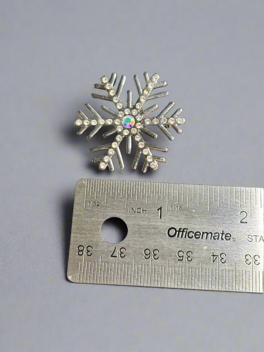 Brooch -  Silver Tone Hexagon SnowFlake