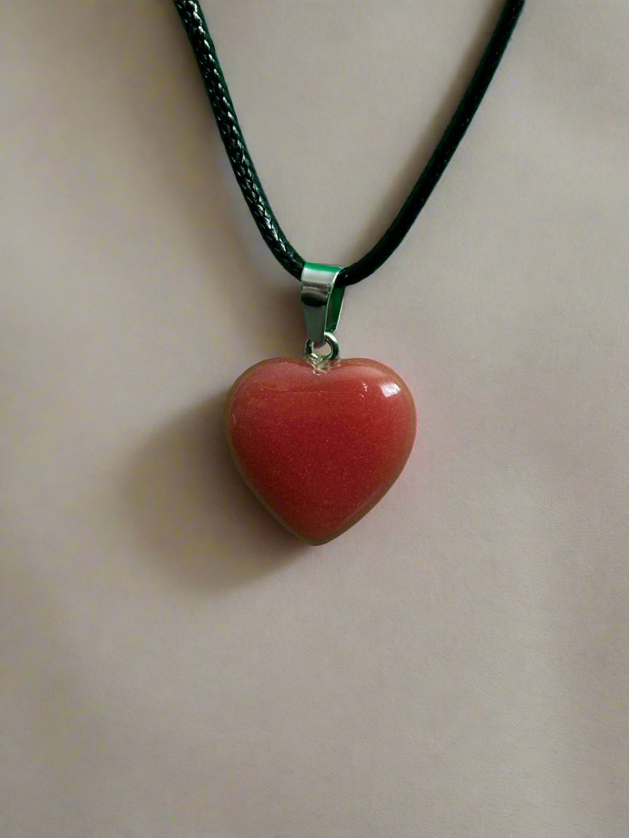 Necklace - Luminous Heart Shaped Crystal