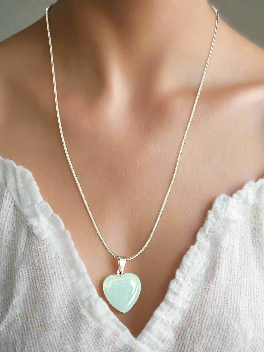 Necklace - Luminous Heart Shaped Crystal