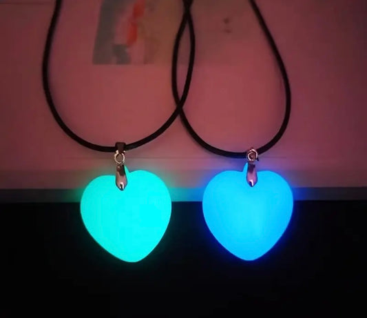 Necklace - Luminous Heart Shaped Crystal