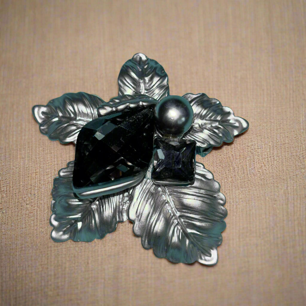 Brooch - Two Black Mirror Stones on Leaf