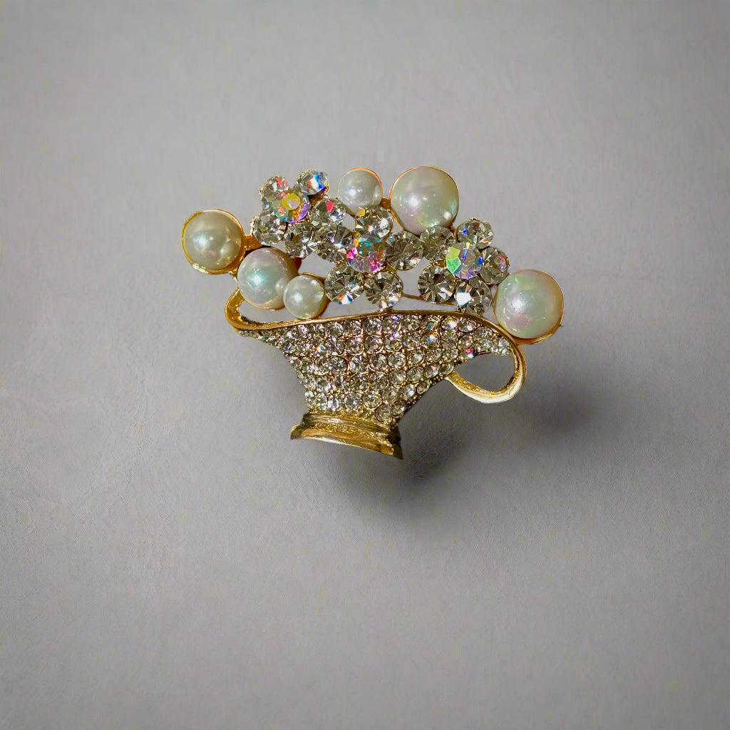 Brooch - Basket of Pearls