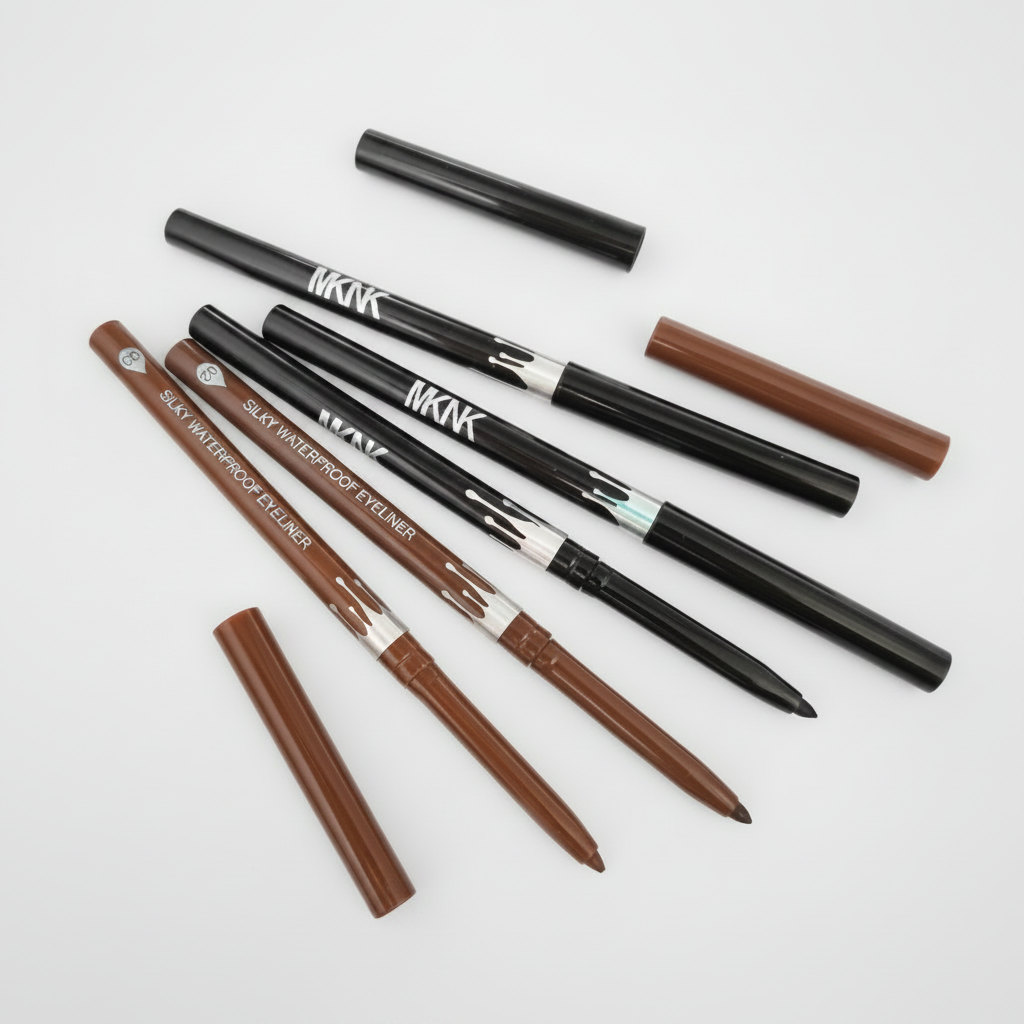 MKNK - Gel Eyeliner Pencil - #02 Dark Coffee