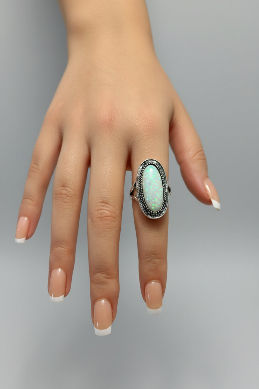 Ring - Vintage Style - Bohemian Statement - Size 8.5