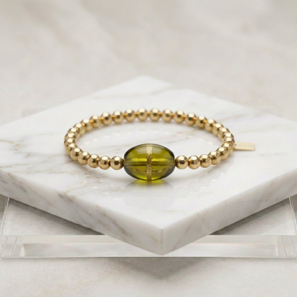 Bracelet - Hand Crafted - Stretch - Gold Tone - Amber - Olive - Glass Focal Beaded