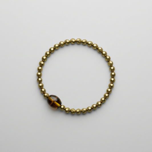 Bracelet - Hand Crafted - Stretch - Gold Tone - Amber - Olive - Glass Focal Beaded