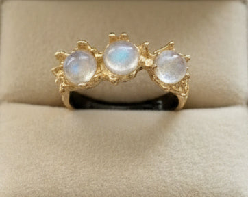 Ring - Gold Tone - Three Shimmering Iridescent Stones