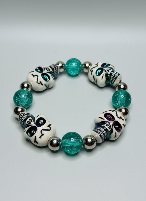 Handmade - Skull & Crackle Glass Beaded Bracelet - Stretch