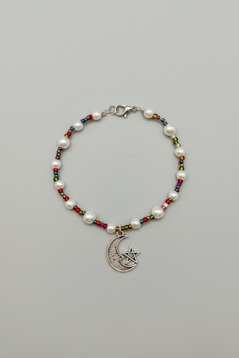 Bracelet - Faux Pearls with Multicolored Seed Spacer Beads & Moon Star Charm - 7"