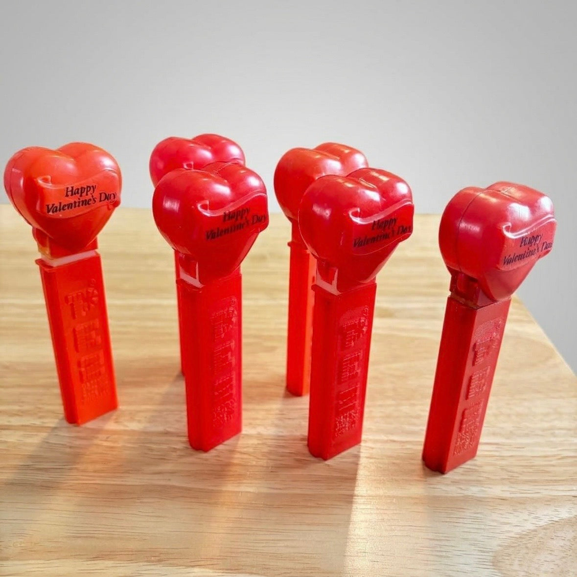 PEZ - Vintage - 1996 - "Happy Valentine's Day" - Dispenser - Heart