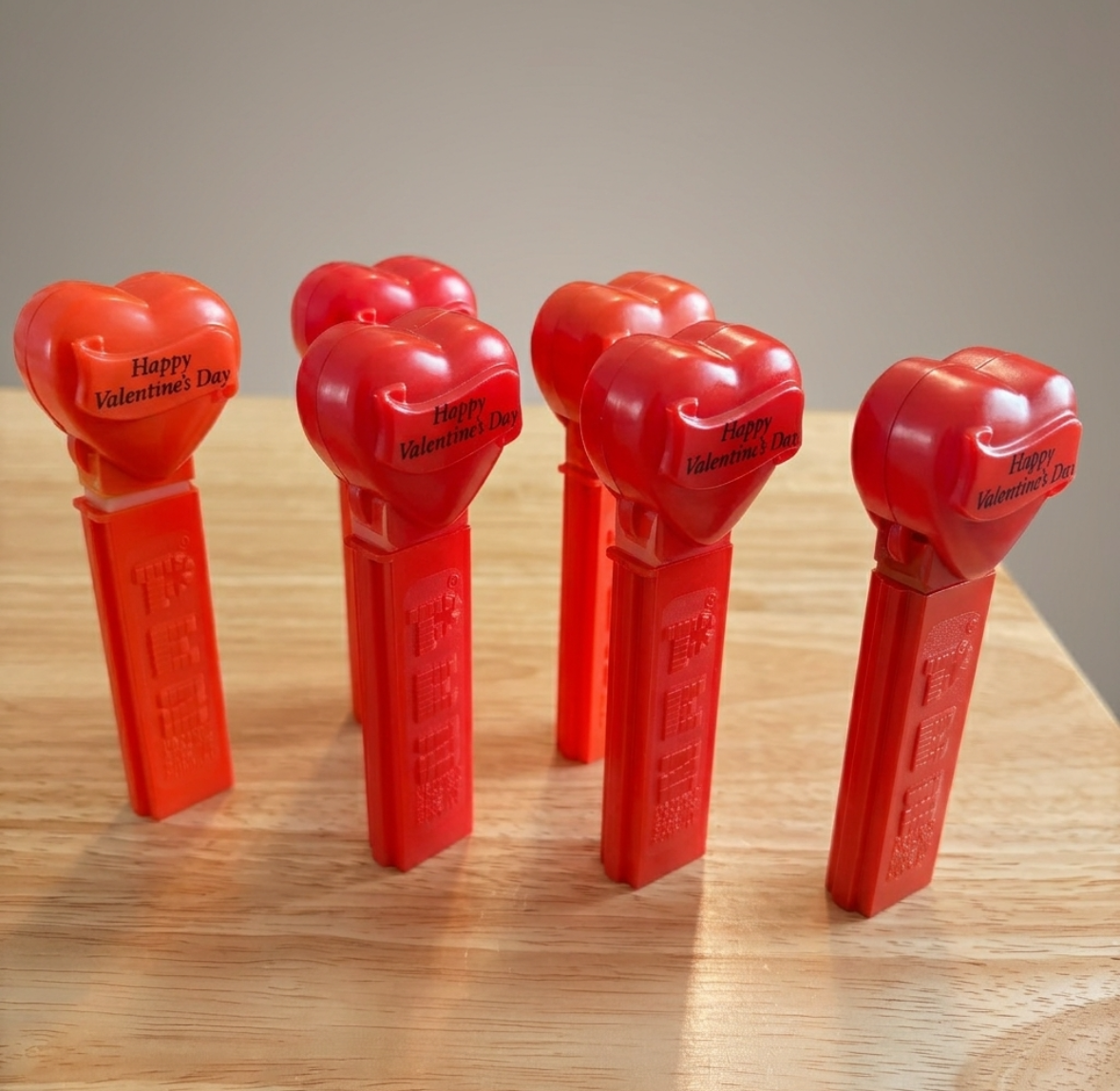 PEZ - Vintage - 1996 - "Happy Valentine's Day" - Dispenser - Heart