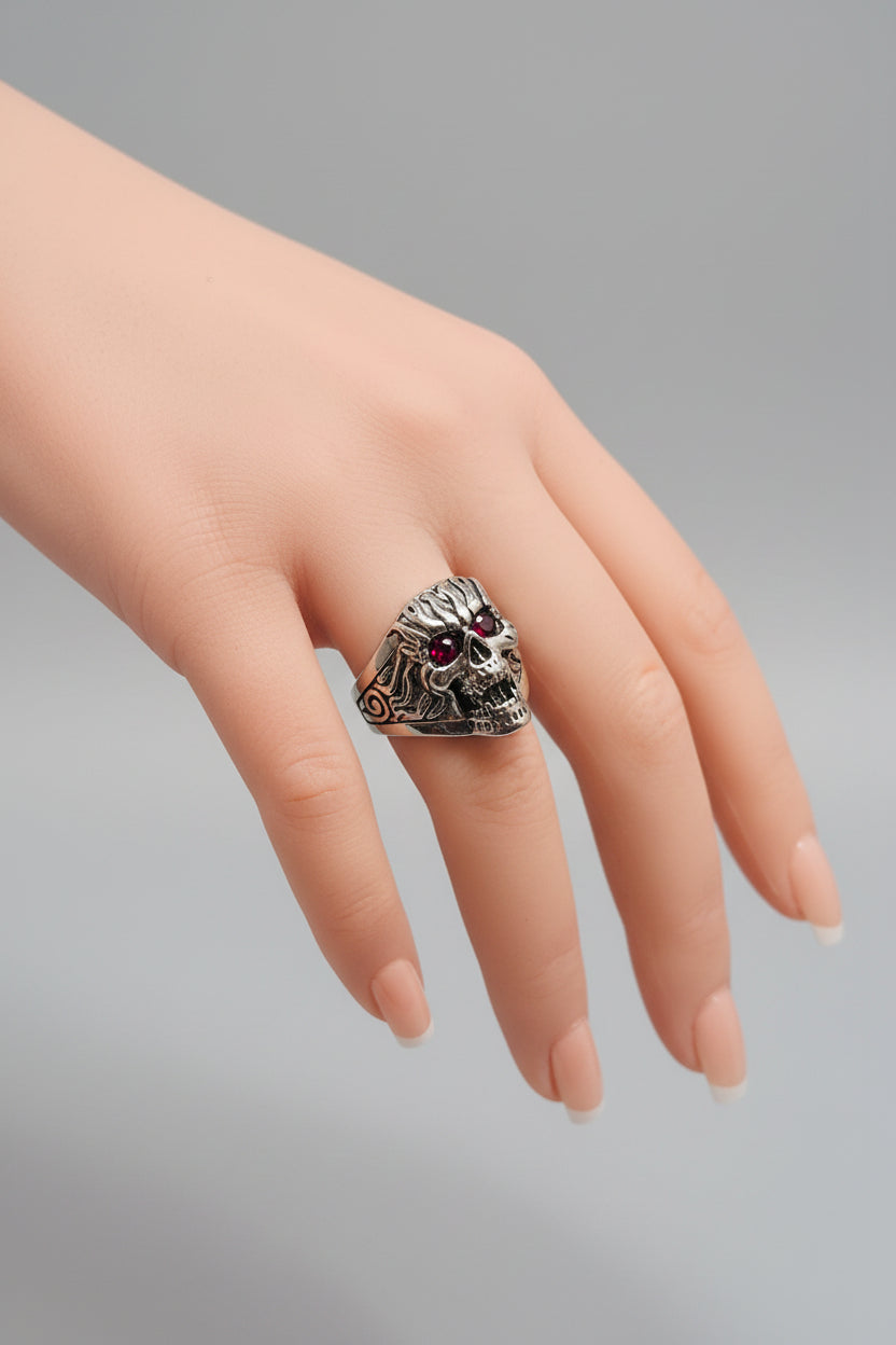 Ring - Silver Tone Skull with Red Gem Eyes - Size 10