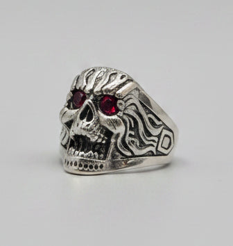 Ring - Silver Tone Skull with Red Gem Eyes - Size 10