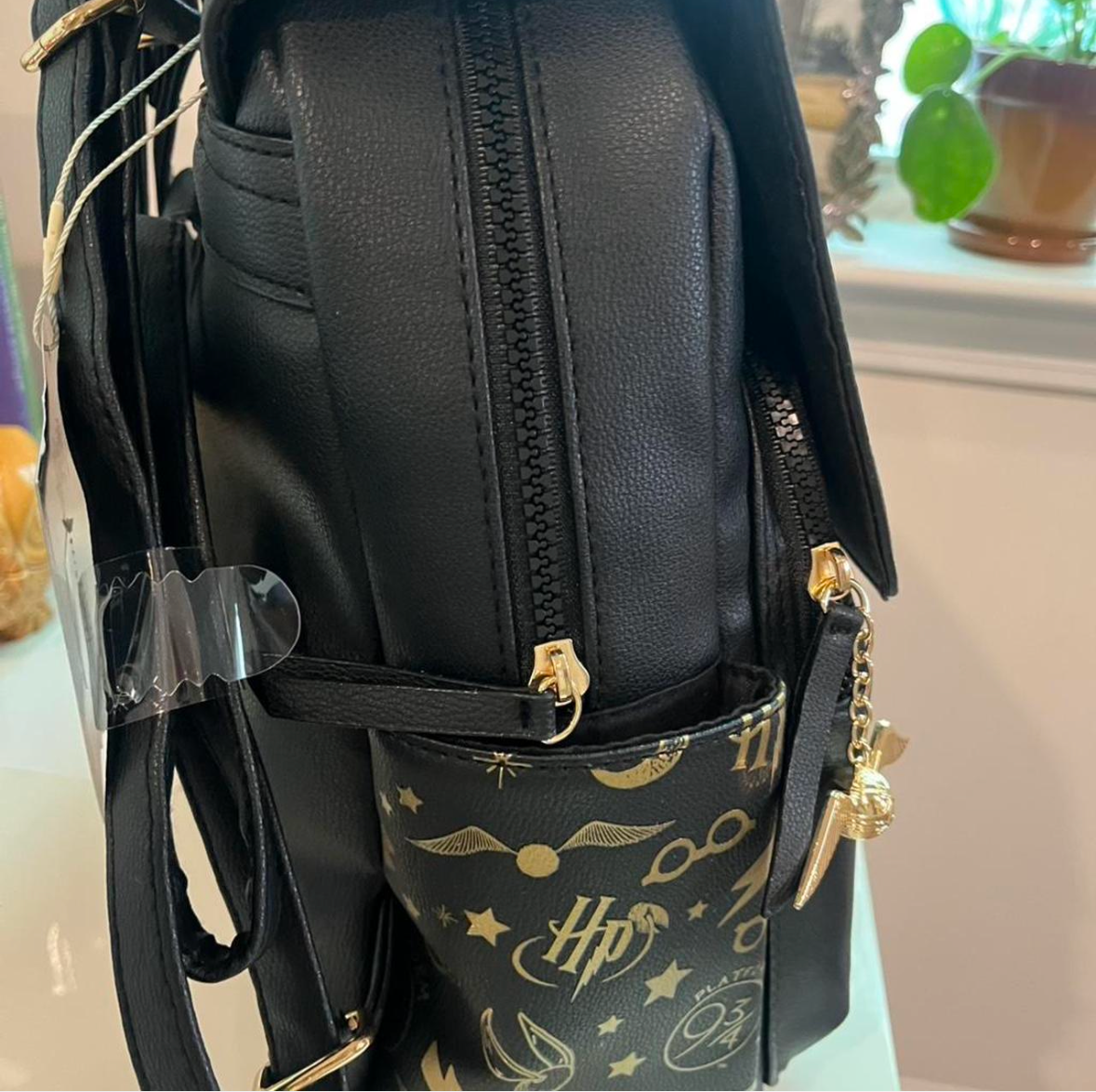 Backpack Handbag - Primark - Harry Potter - with Golden Snitch Charm