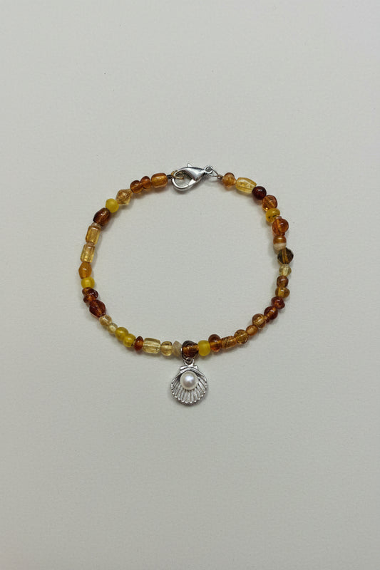 Bracelet - Baltic Amber Beaded - Silver Tone Shell Charm with Faux Pearl