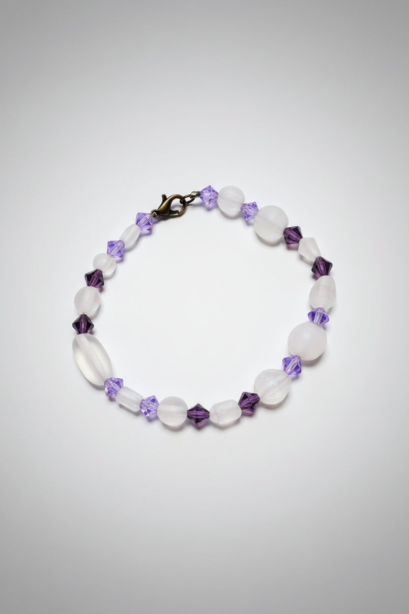 Bracelet - Frosted White Beads mixed with Faceted Plum and Lavender Beads