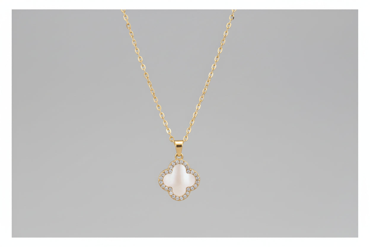 White Inlay Four-Leaf Clover Pendant Necklace