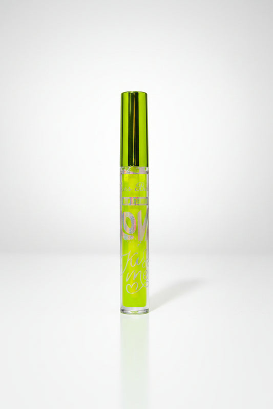 Lip Plump - Miss Betty - LOVE - Kiss Me