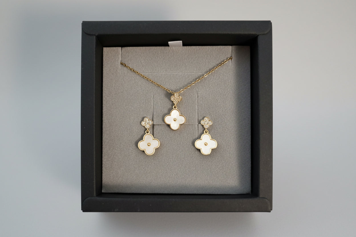 Necklace & Earring Set - Four Leaf Clover Mother of Pearl