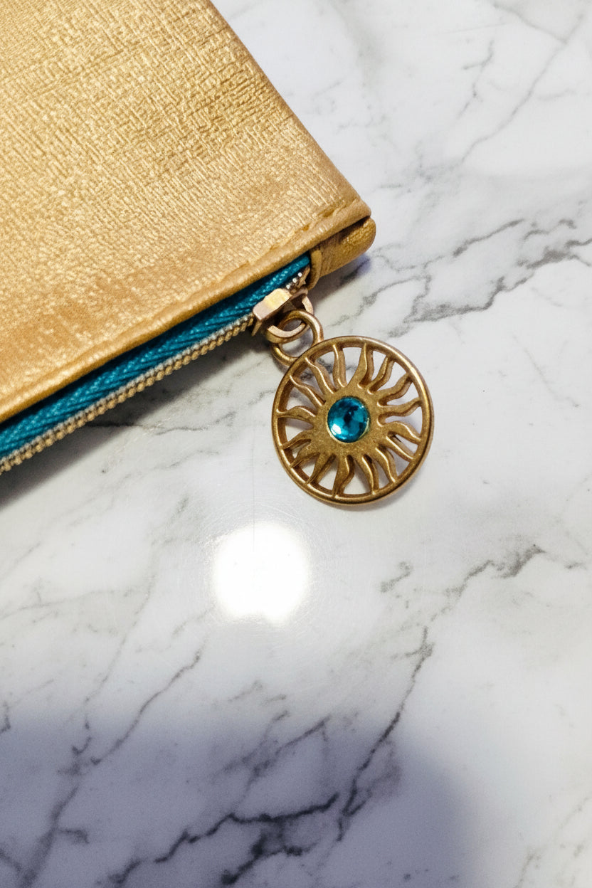 Makeup Bag - Glam Bag - IPSY - 2021 July - Stay Golden