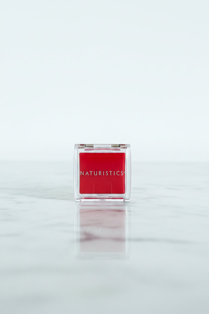 Lip Gloss - Strawberry Flavored - Naturistics