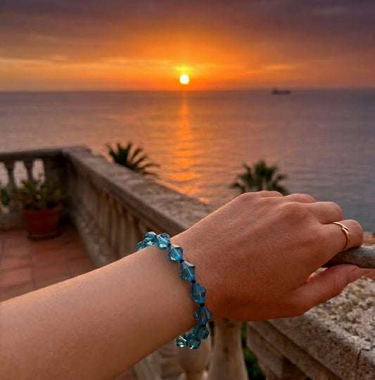 Handmade - Aqua Blue Faceted Crystals Bracelet - 8"