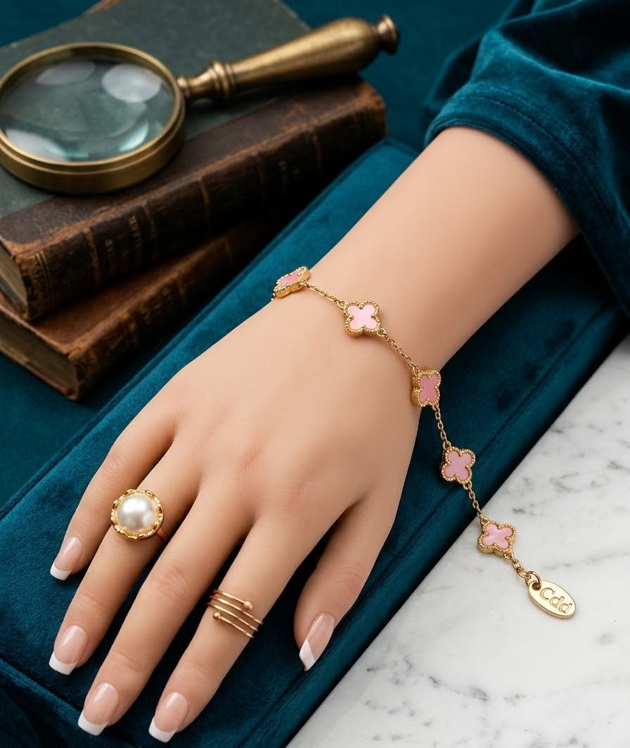 Bracelet - Gold Tone Clover - Pink or White