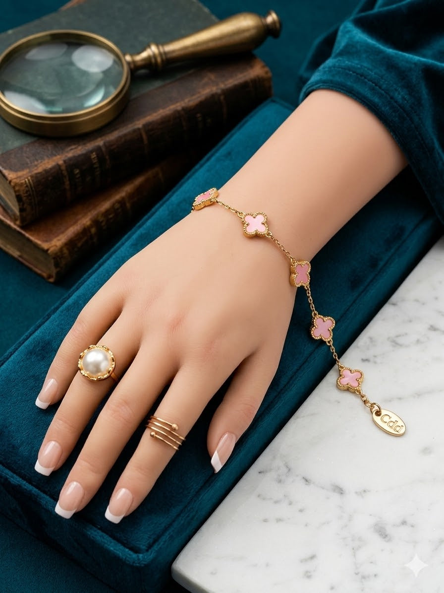 Bracelet - Gold Tone Clover - Pink or White