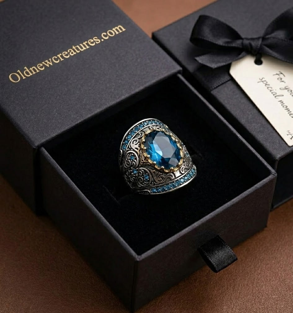 Vintage  Silver Blue Scroll Big Blue Oval Stone Wide Face Cocktail Ring - Size 9