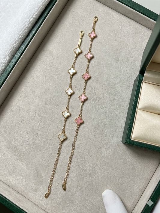 Bracelet - Gold Tone Clover - Pink or White