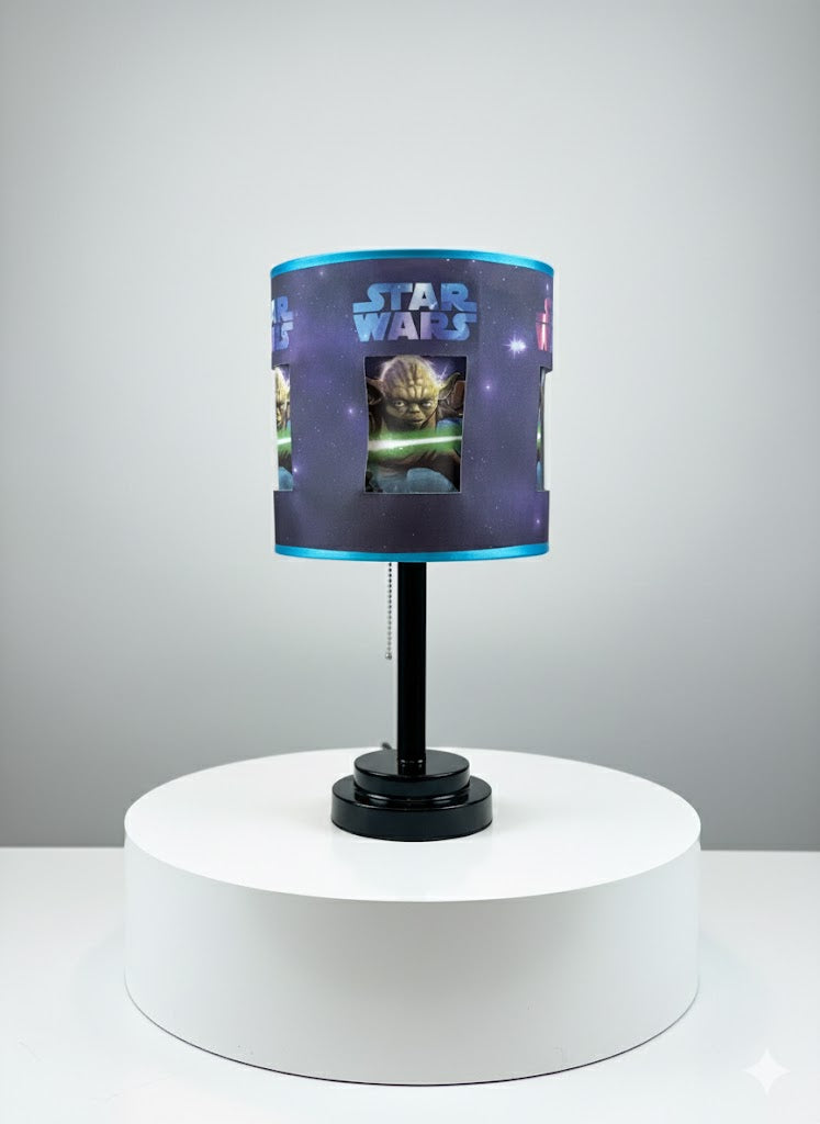 Previous Owned - Star Wars Darth Vader and Yoda Table Lamp